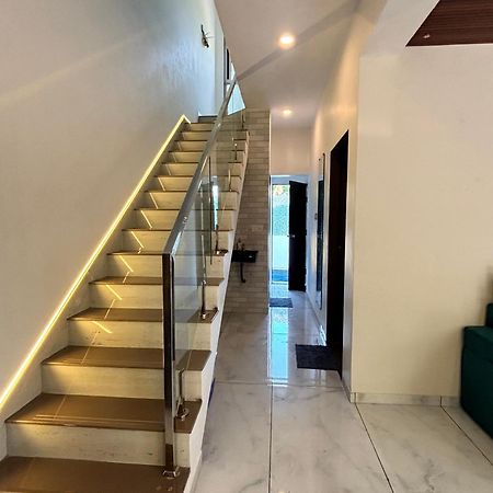 Stella Villa Murud  Exterior photo
