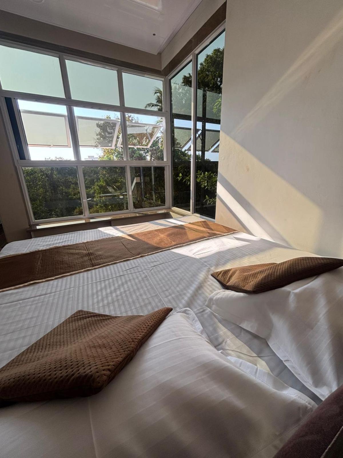 Stella Villa Murud  Exterior photo