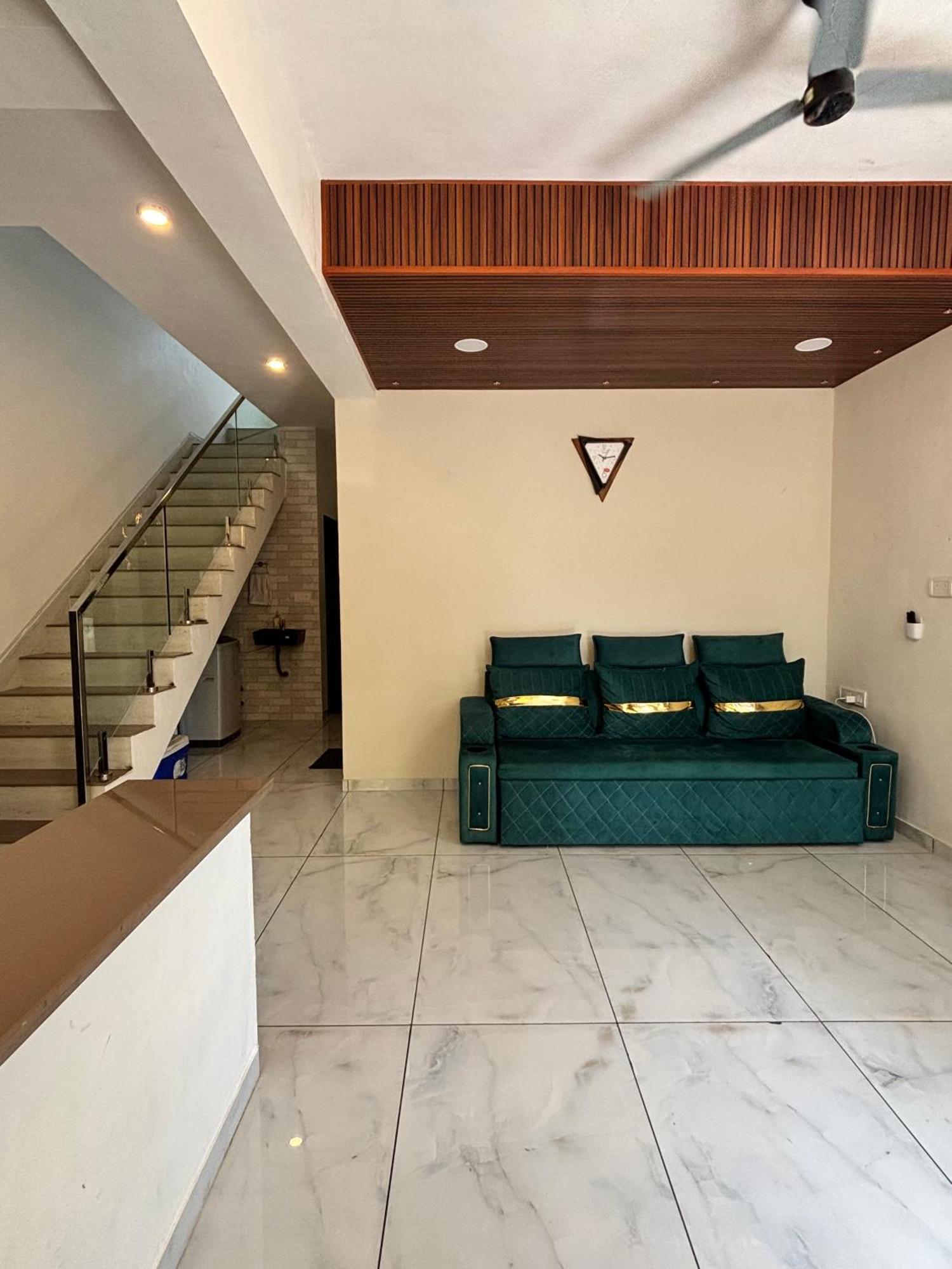 Stella Villa Murud  Exterior photo